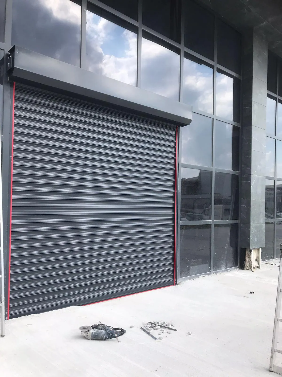 120'lik çelik kepenk uygulaması 12