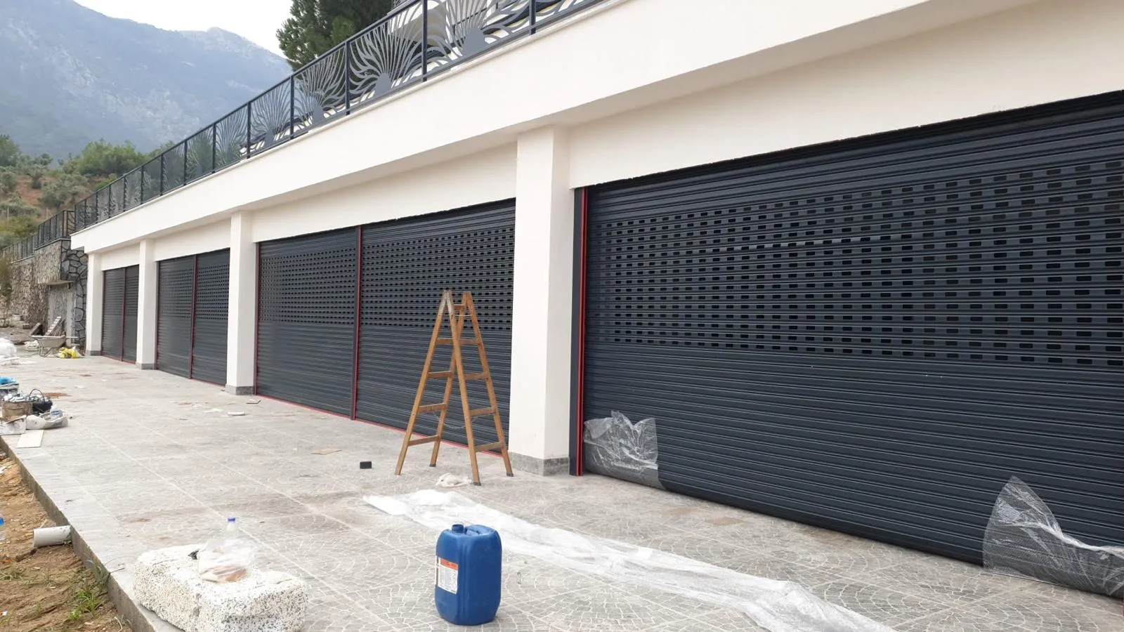 77lik çelik kepenk uygulaması 1