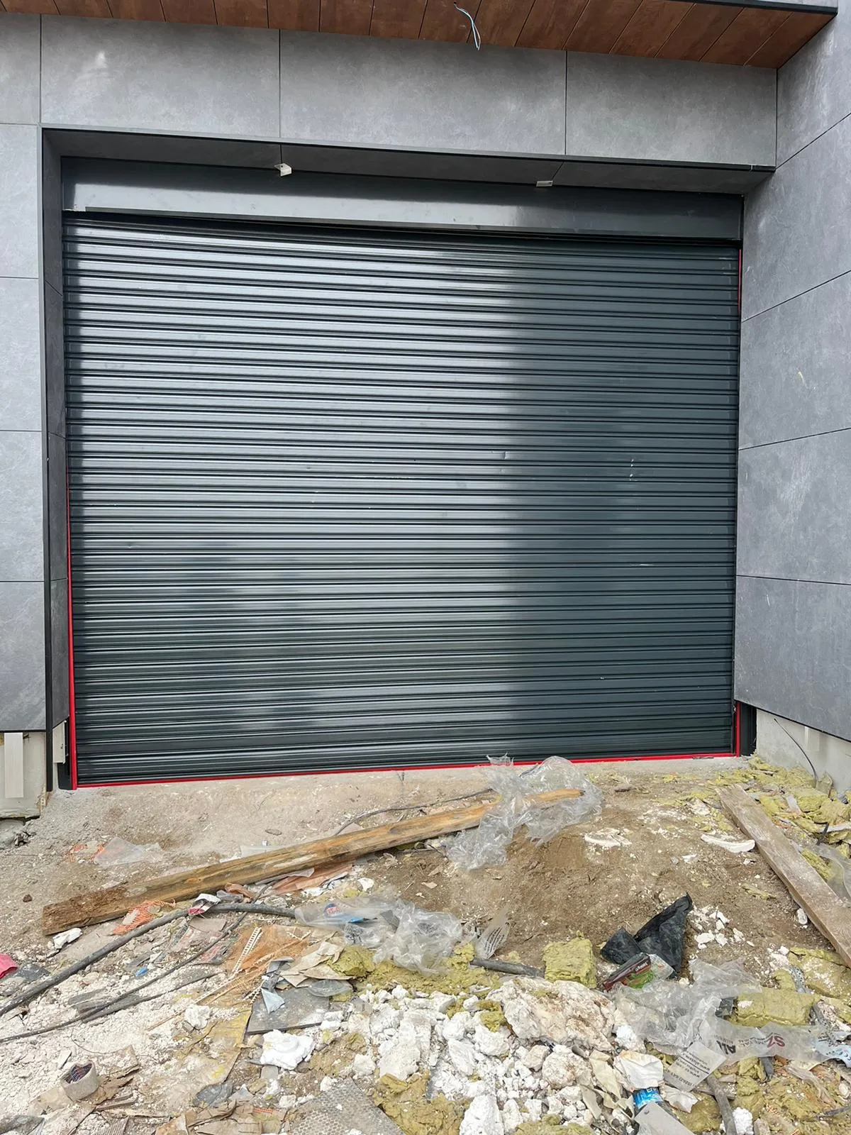 77lik çelik kepenk uygulaması 5